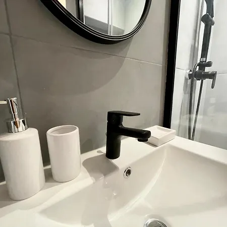 Le Διαμέρισμα Μεντόν